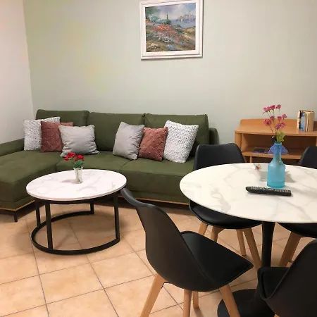 Piko Apartment *
