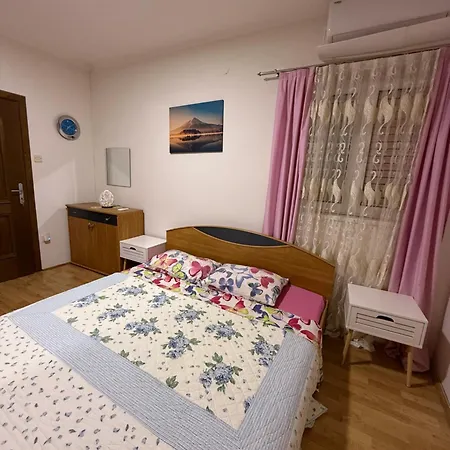 Apartament Piko