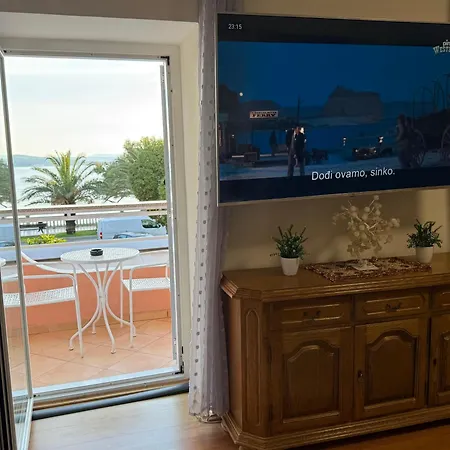Piko Apartment